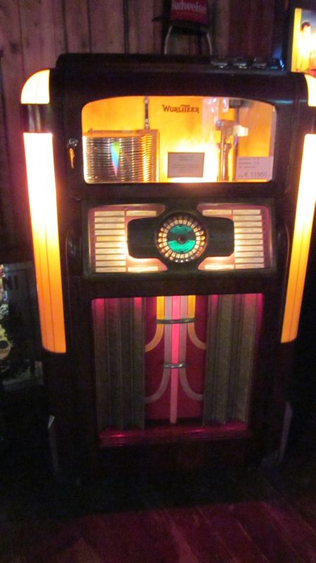 Wurlitzer Model 24
